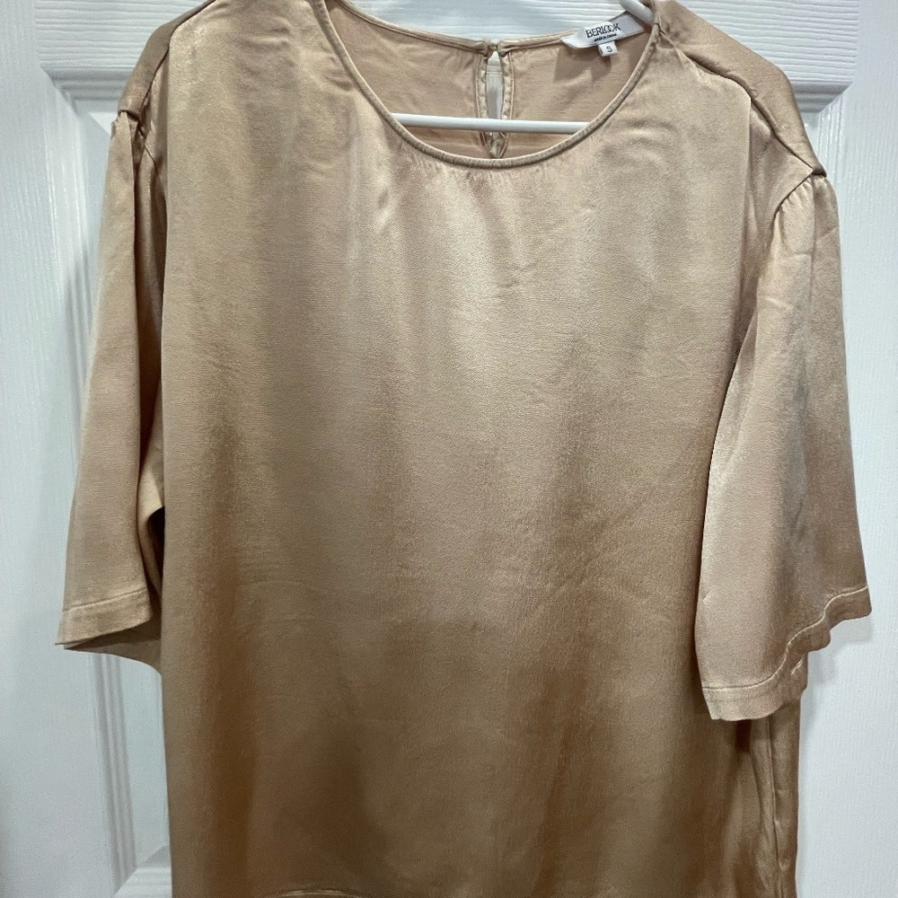 Berlook Gold Silk-Like Top & Shorts Set